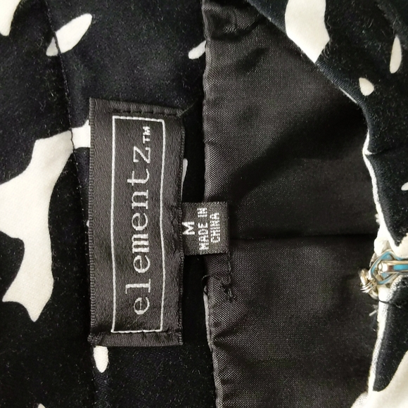 Size medium black and white jacket - Picture 3 of 3